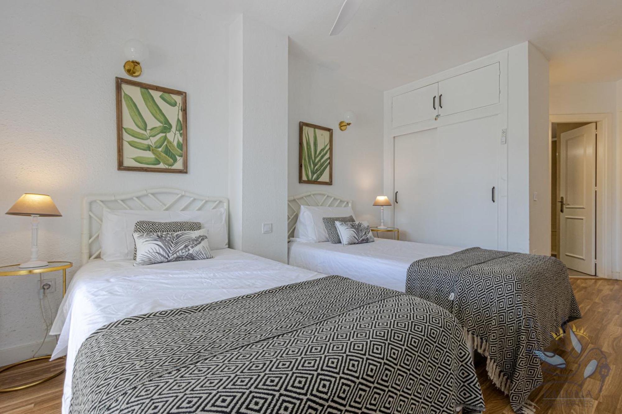 Benalgolf Lovely Apartment In Benalmadena With Sea Views, Excellent Wifi Connection, Private Backyard With Bbq Ngoại thất bức ảnh