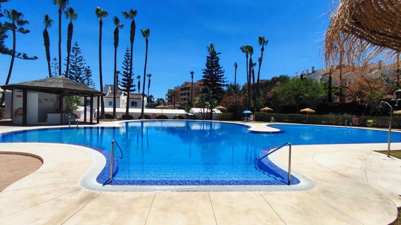 Benalgolf Lovely Apartment In Benalmadena With Sea Views, Excellent Wifi Connection, Private Backyard With Bbq Ngoại thất bức ảnh